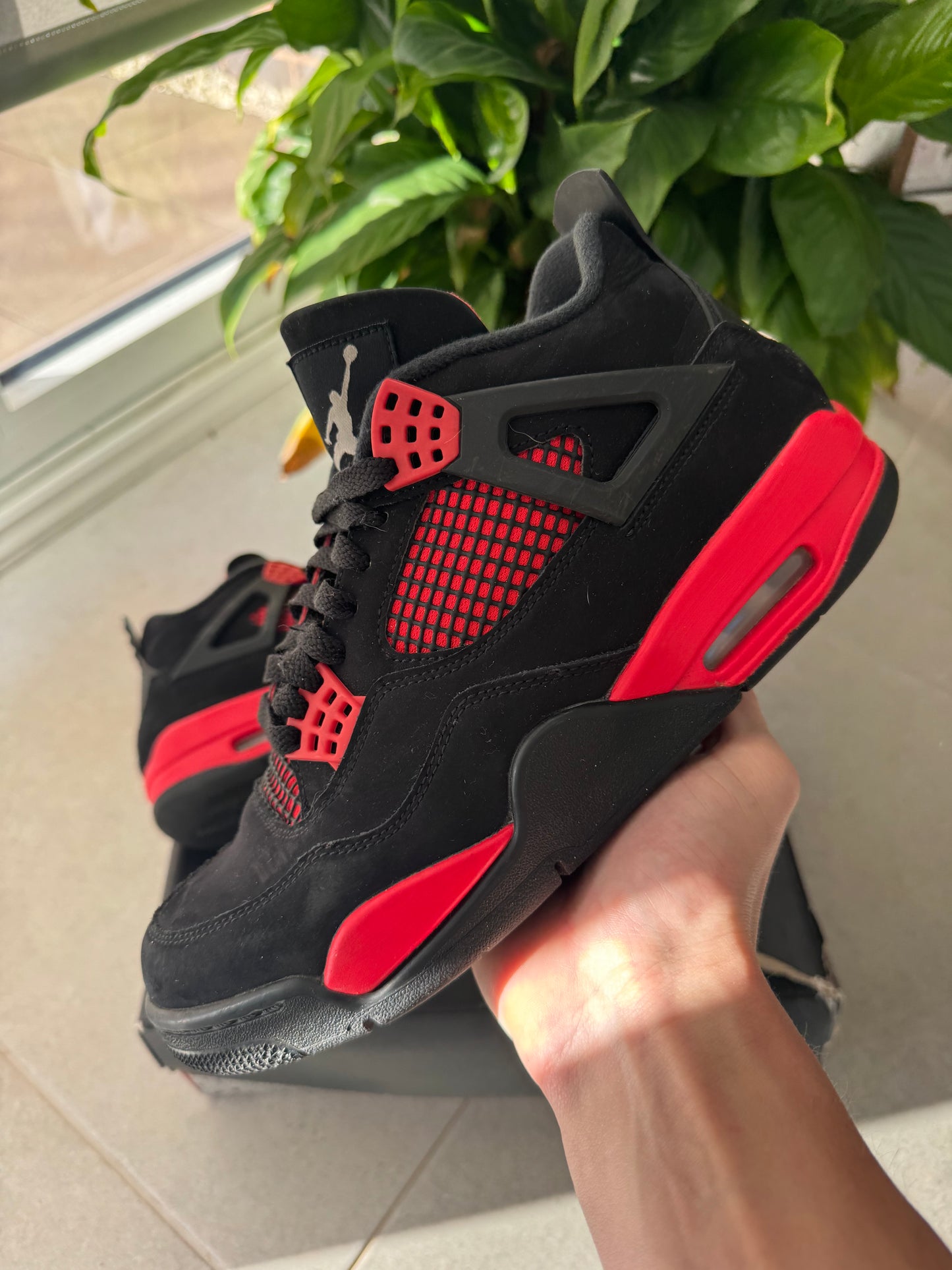 Jordan 4 Retro Red Thunder