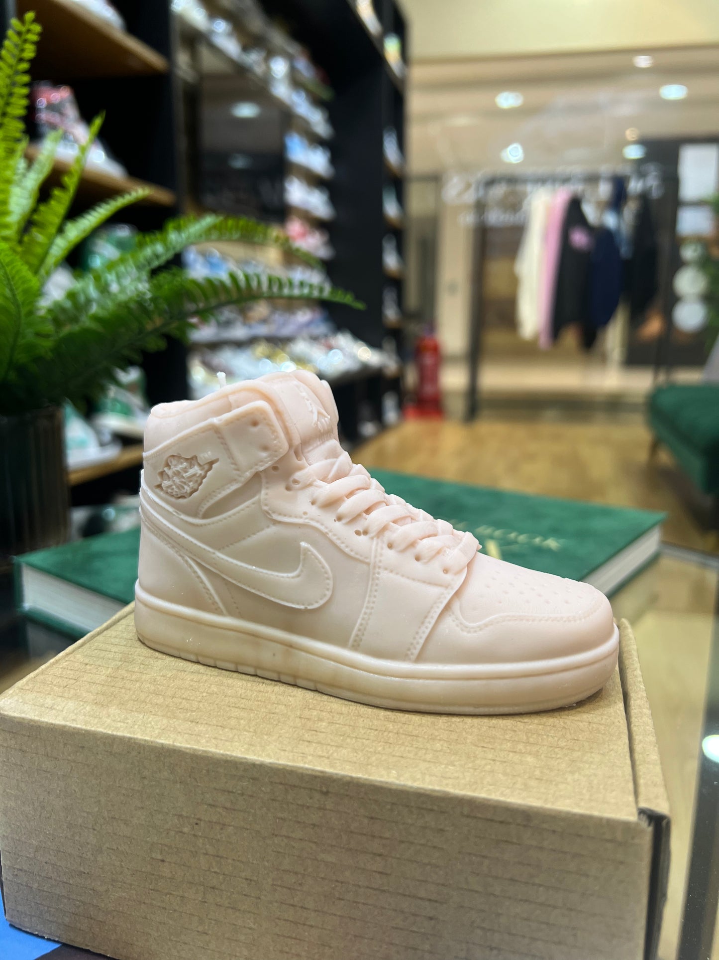Sneaker Candle Cacao Butter