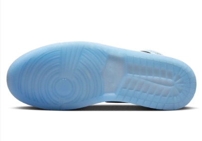 Jordan 1 Mid SE White Ice Blue M