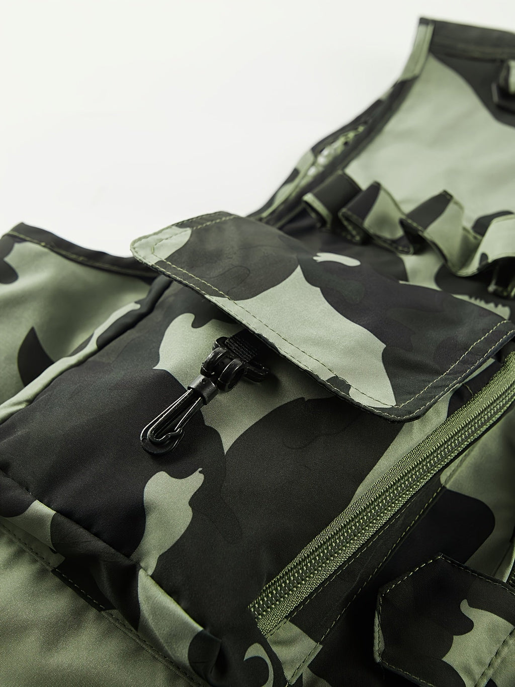 Lightweight Outdoor Utility Vest with Multiple Pockets – Breathable Design for Field Use