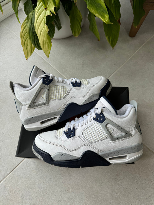 Jordan 4 Retro Midnight Navy Used