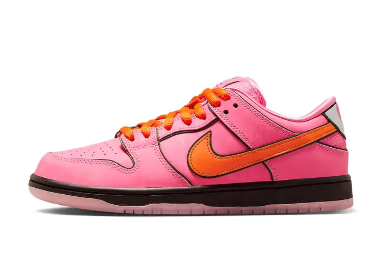 Nike Dunk Low SB Powerpuff Blossom M