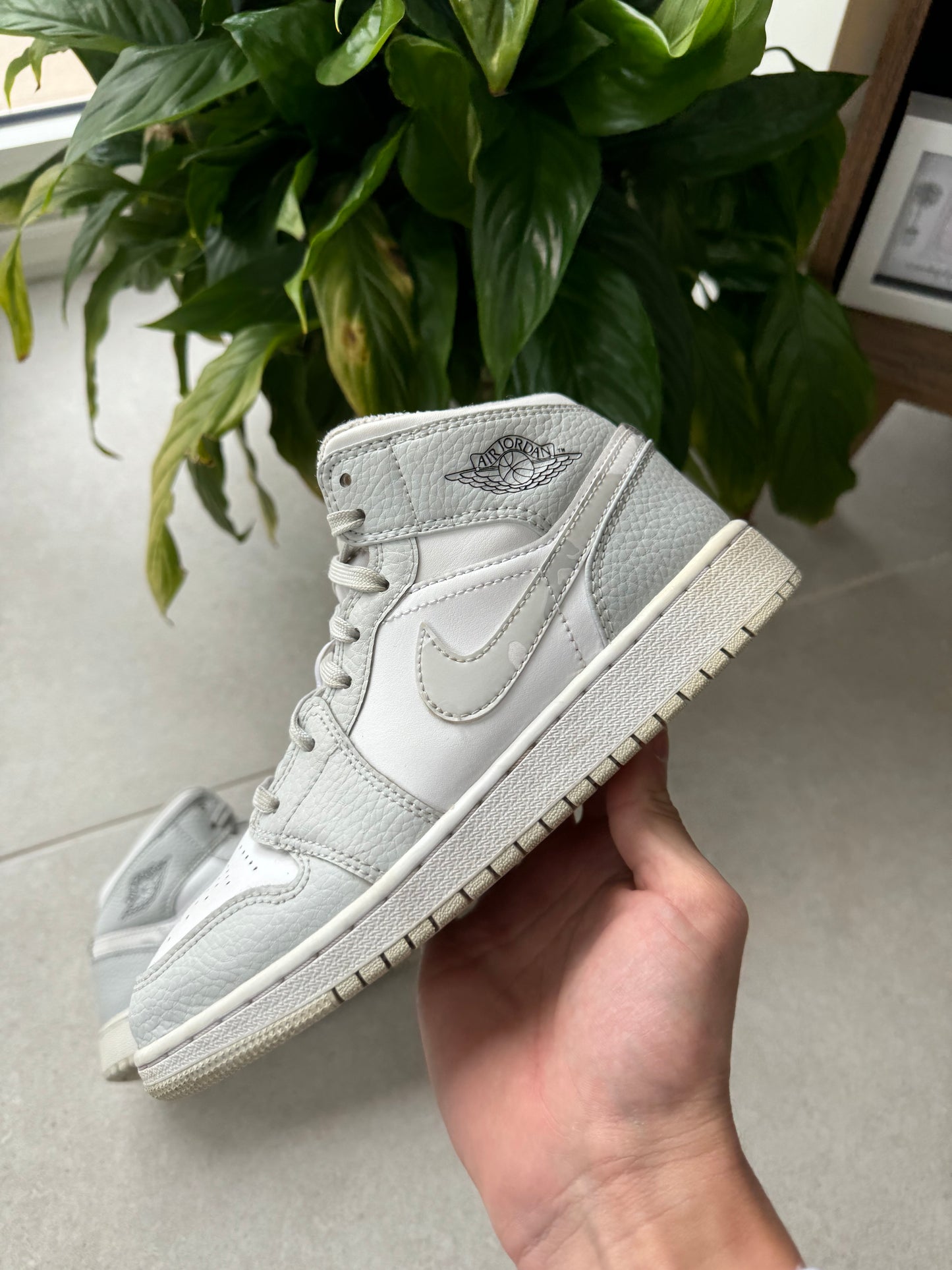 Jordan 1 Mid Camo Grey GS Used