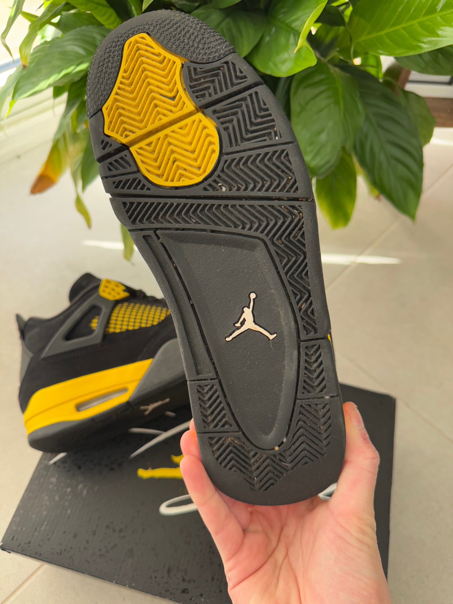 Jordan 4 Retro Yellow Thunder Used