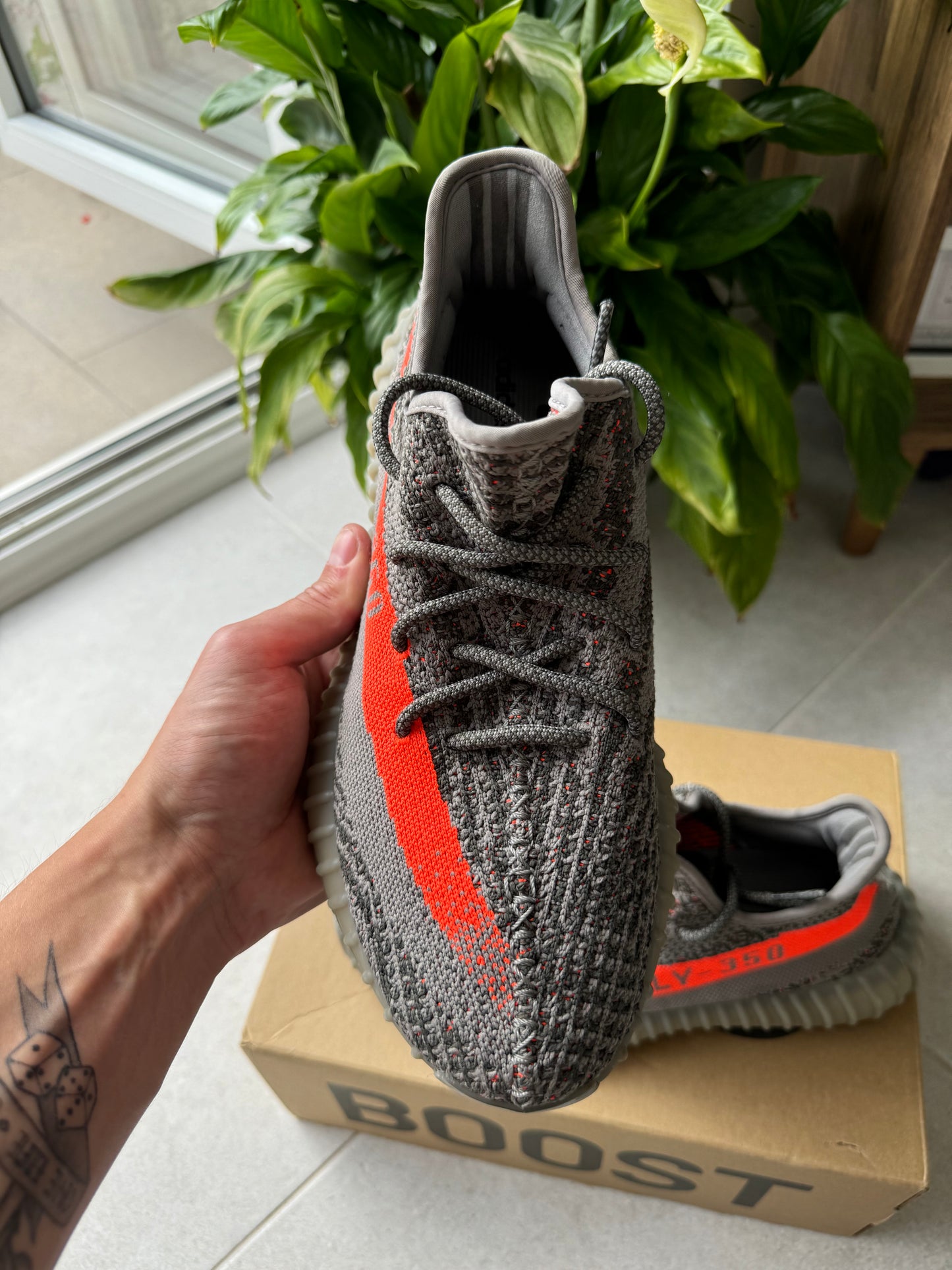 Yeezy 350 Beluga Reflective 2016 Used