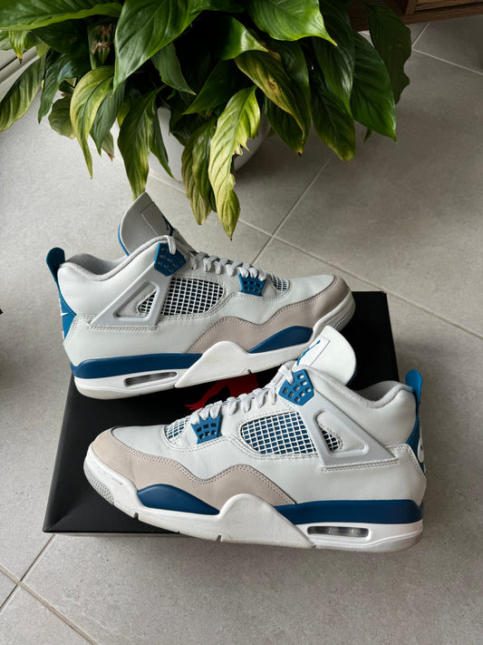 Jordan 4 Retro Military Blue Used