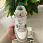 Jordan 4 Retro SB Pine Green Used