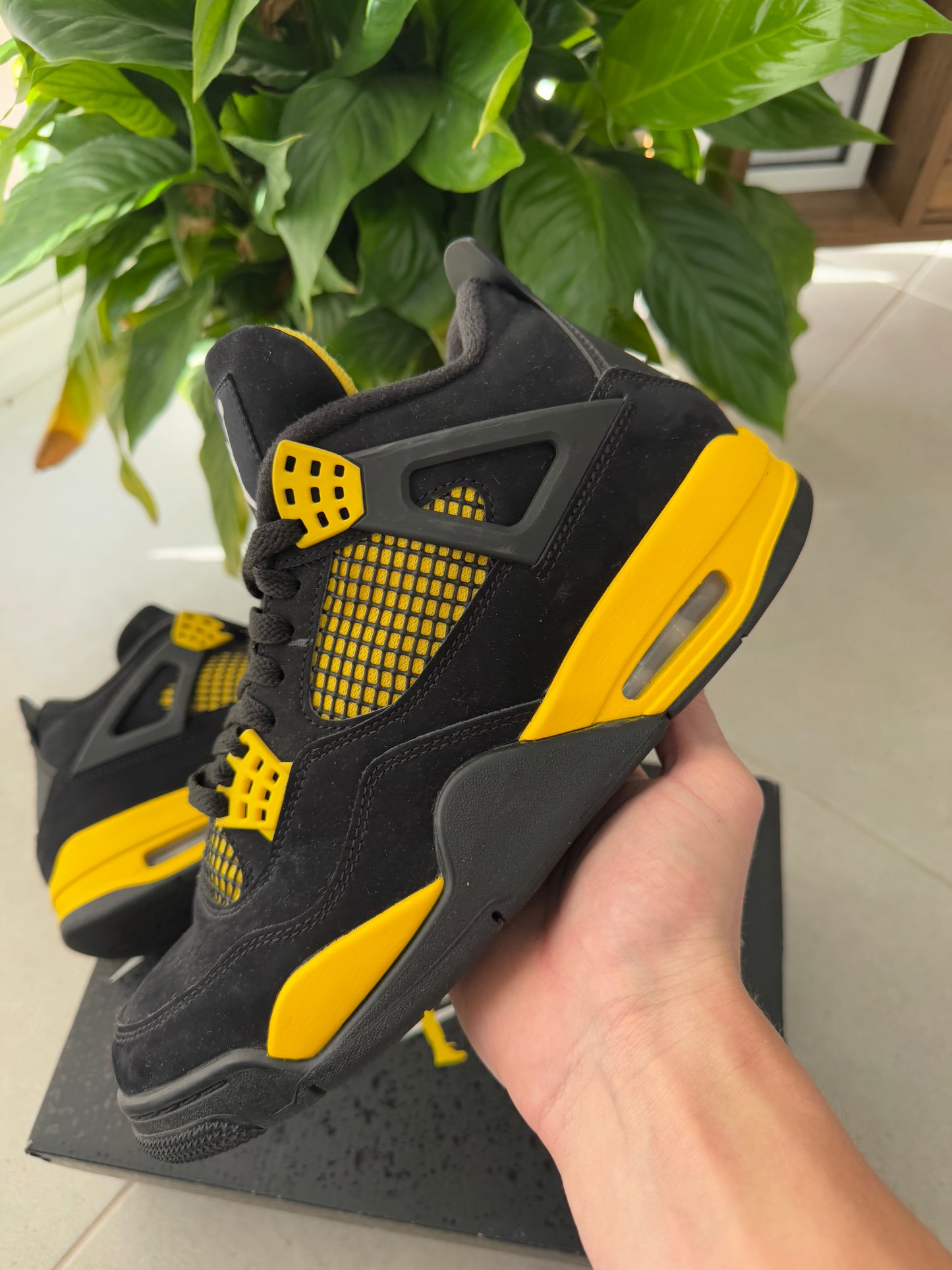 Jordan 4 Retro Yellow Thunder Used