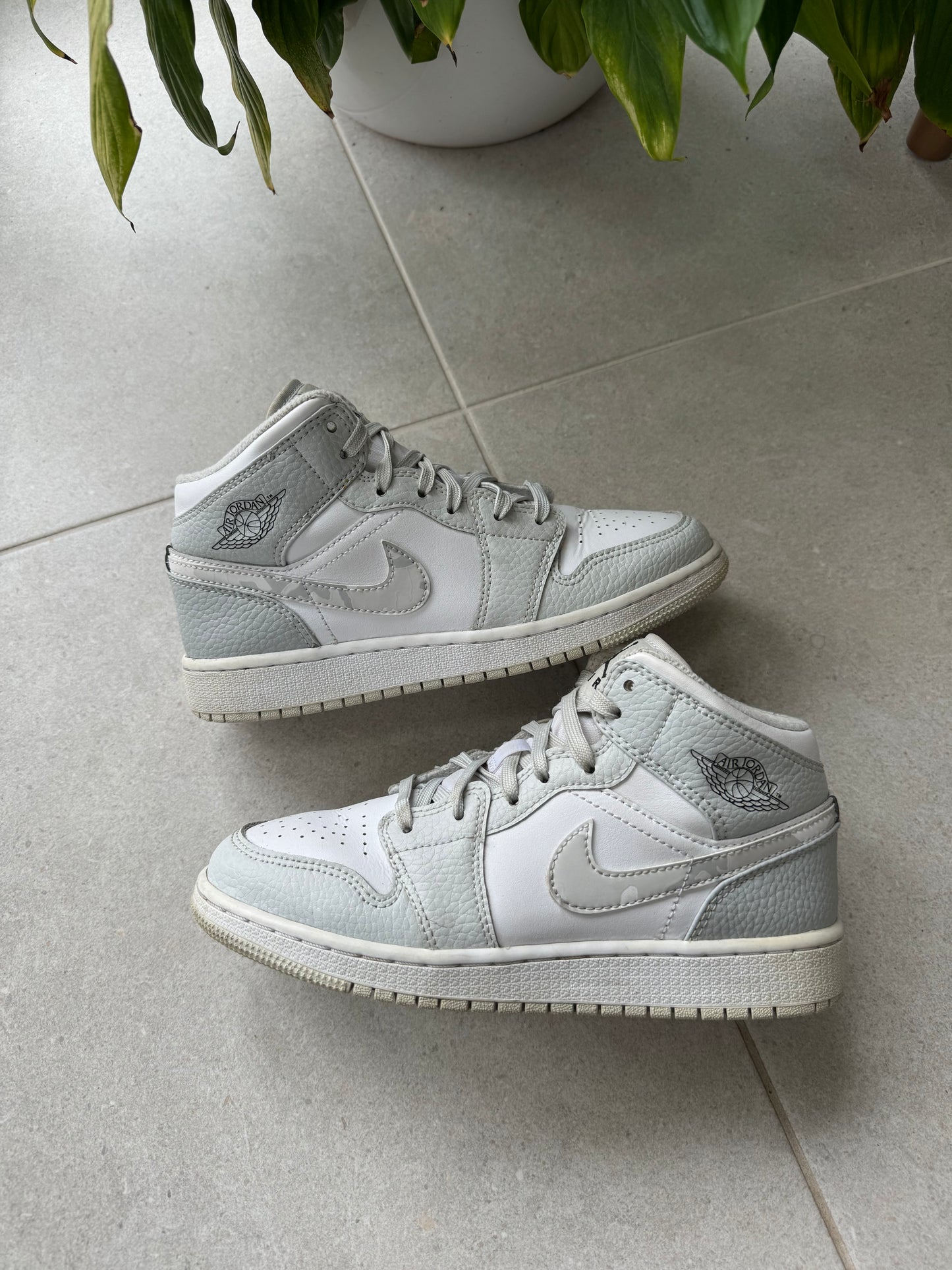 Jordan 1 Mid Camo Grey GS Used