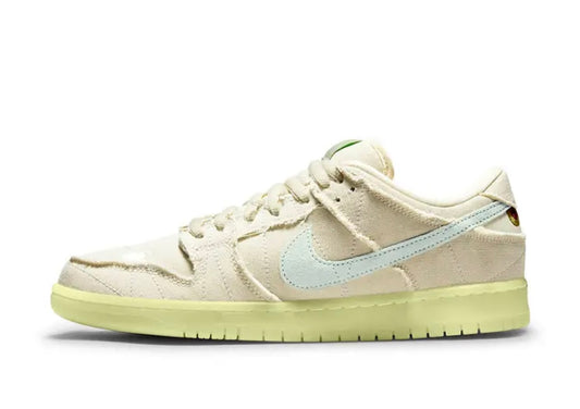 Nike Dunk Low SB Mummy M