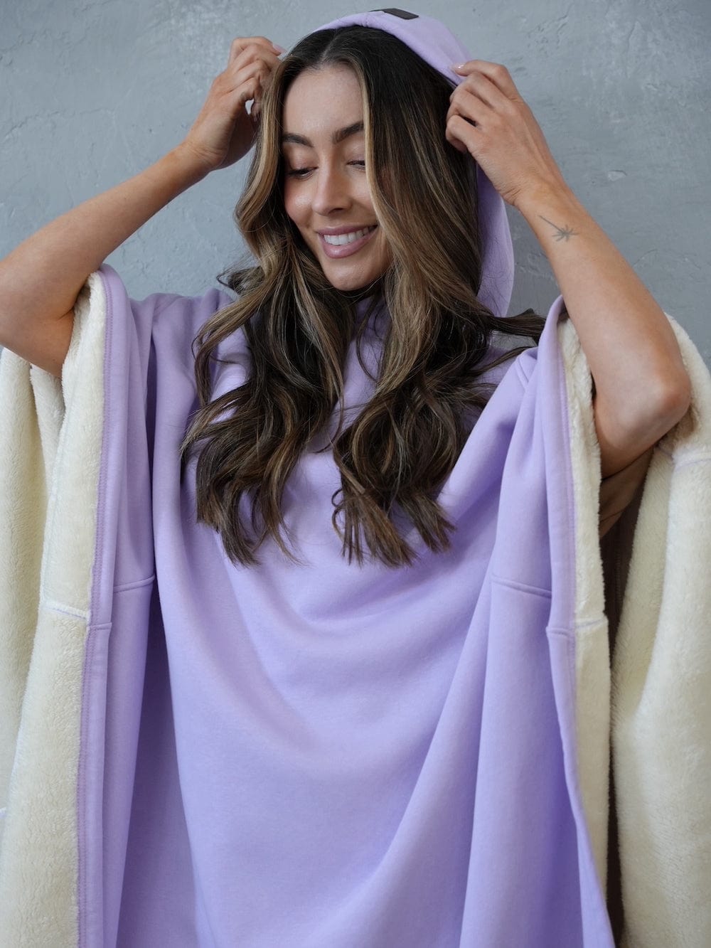 Weighted Cloak Hoodie – Sensory-Friendly Cotton Hoodie with Faux Fur Lining, Cozy Oversized Comfort