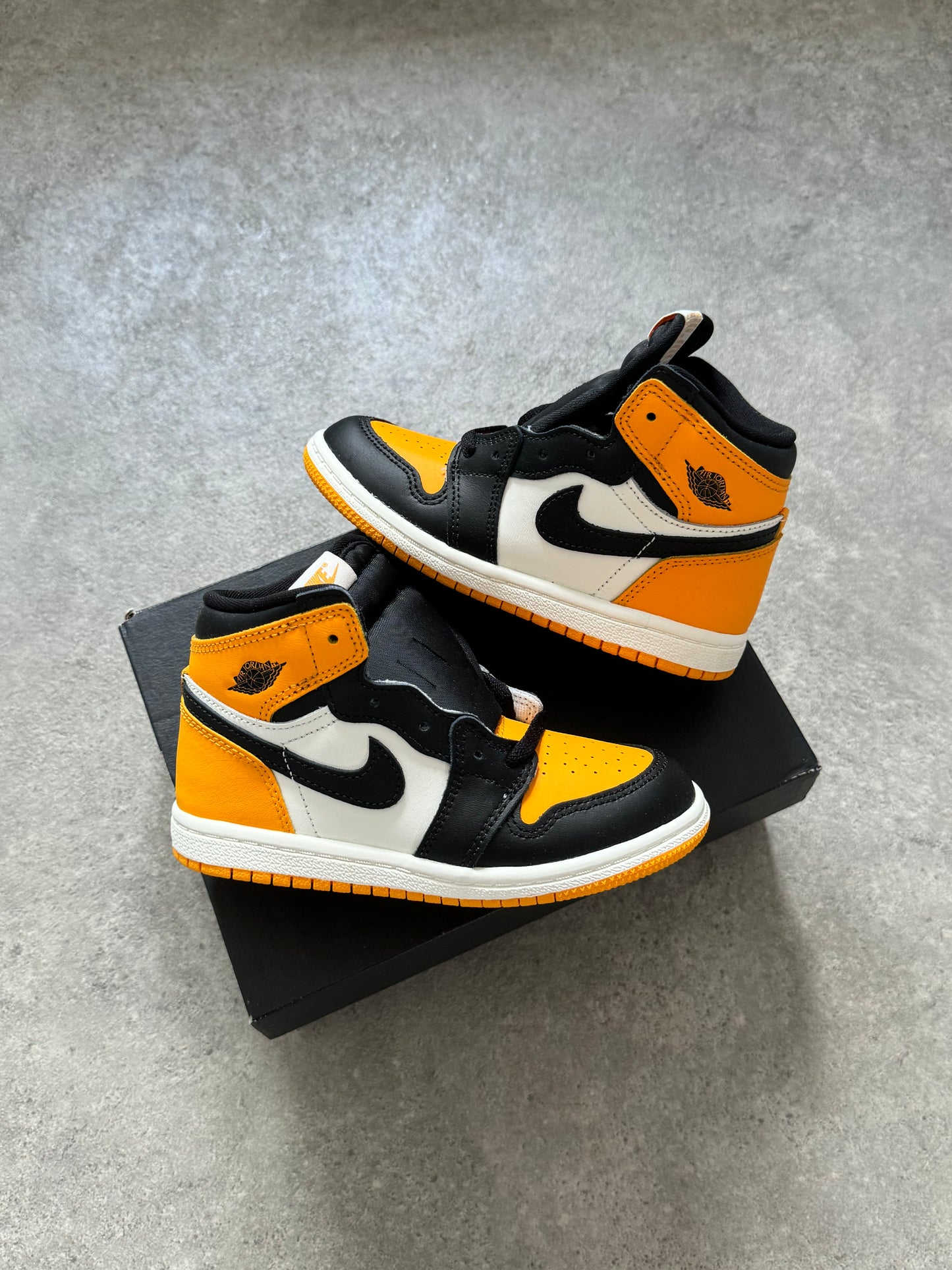 Jordan 1 Retro High Taxi TD