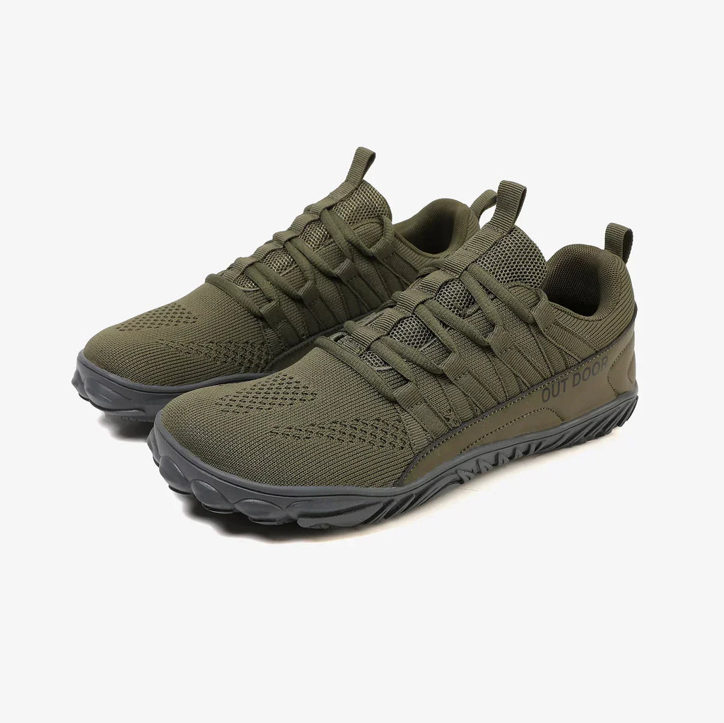Wide-Fit Barefoot Walking Shoes – Breathable Design with Grip Outsole