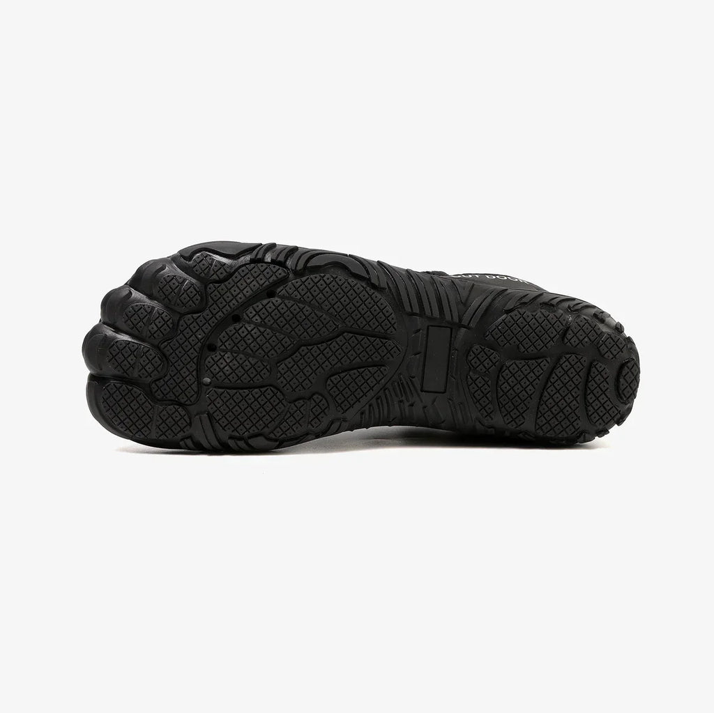 Wide-Fit Barefoot Walking Shoes – Breathable Design with Grip Outsole