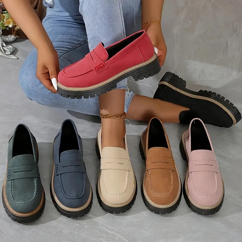 Women’s Comfort Shoes with Wide Toe Box