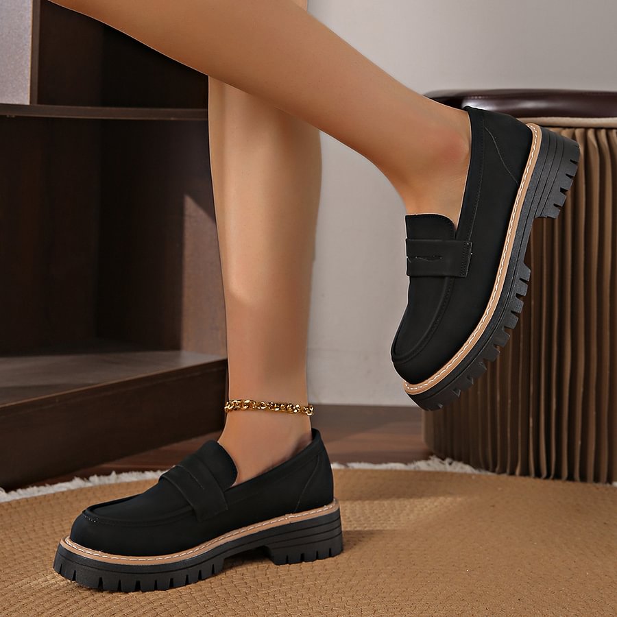 Women’s Comfort Shoes with Wide Toe Box