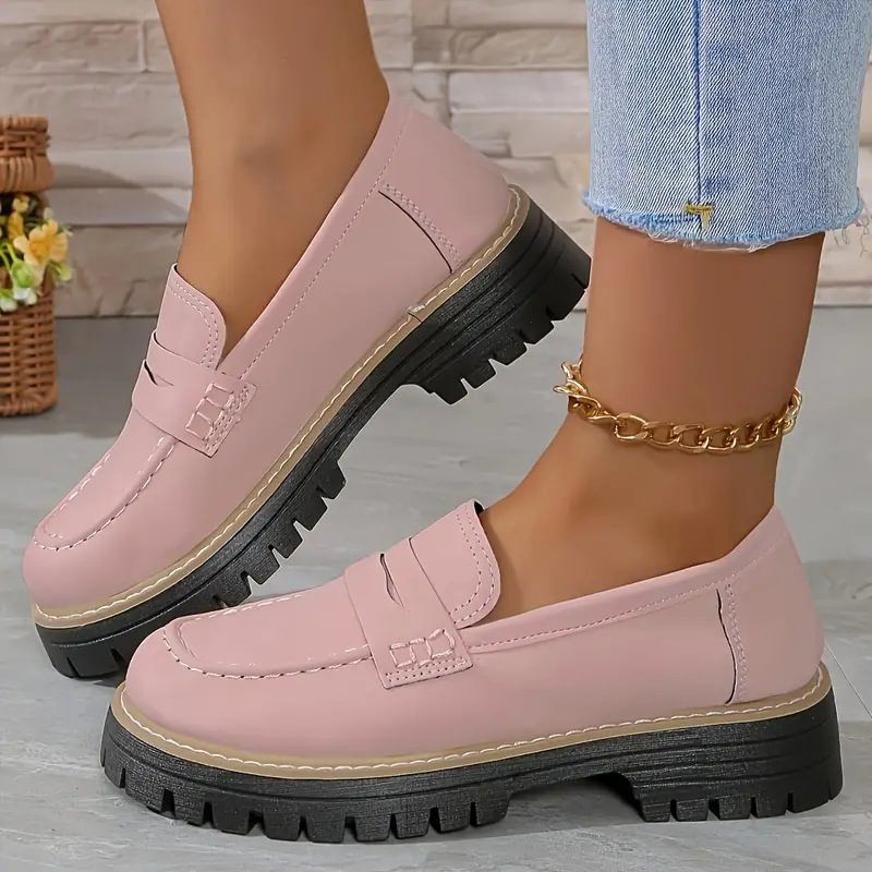 Women’s Comfort Shoes with Wide Toe Box