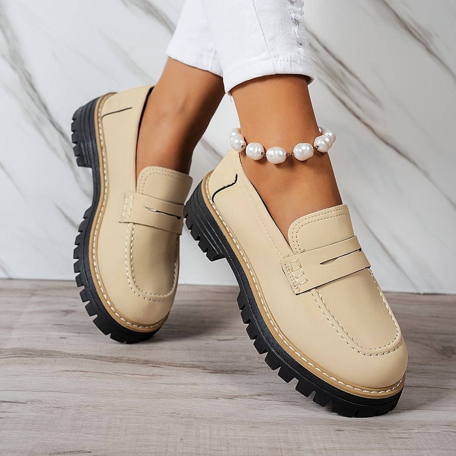 Women’s Comfort Shoes with Wide Toe Box