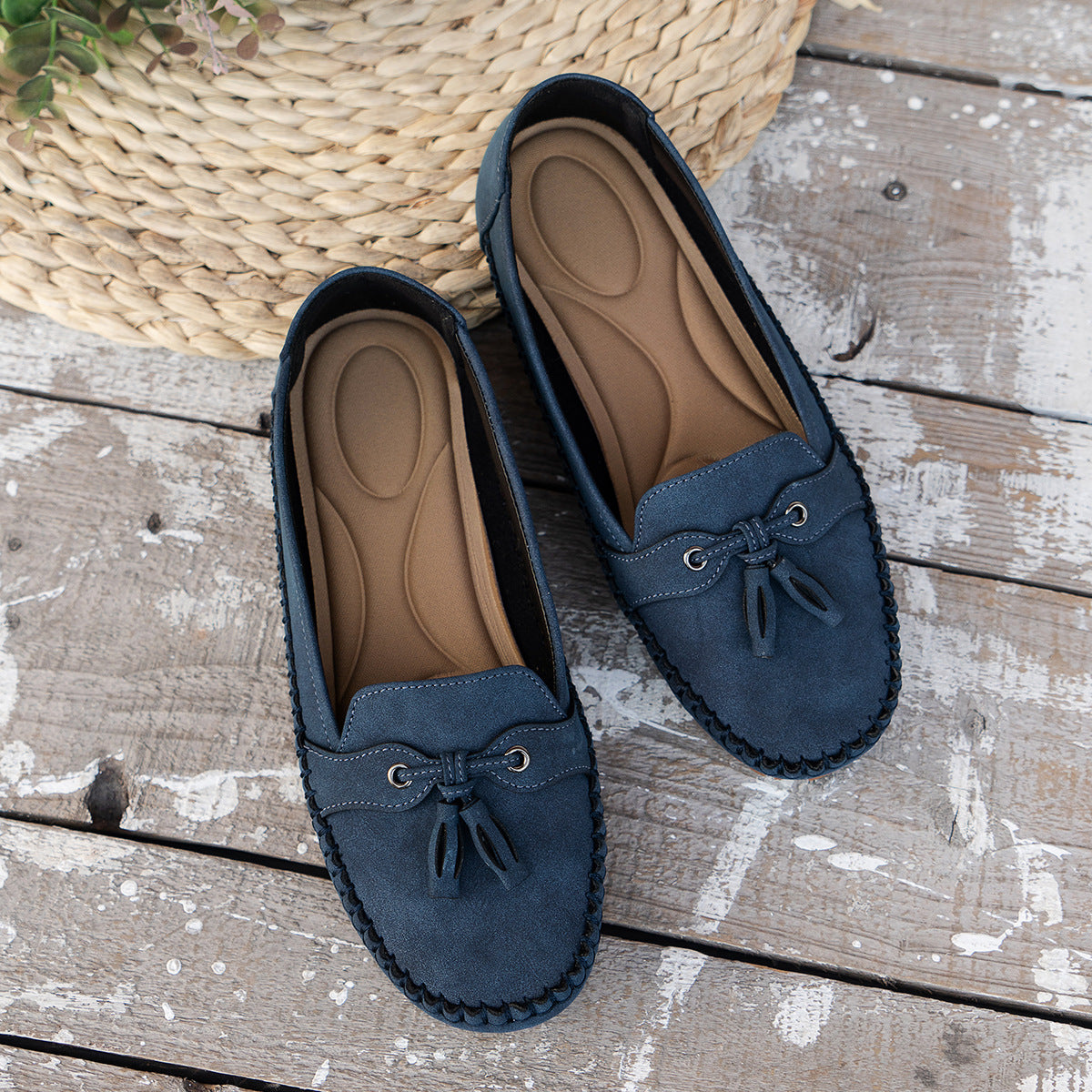 Women’s Comfort Extra Wide Suede Loafers