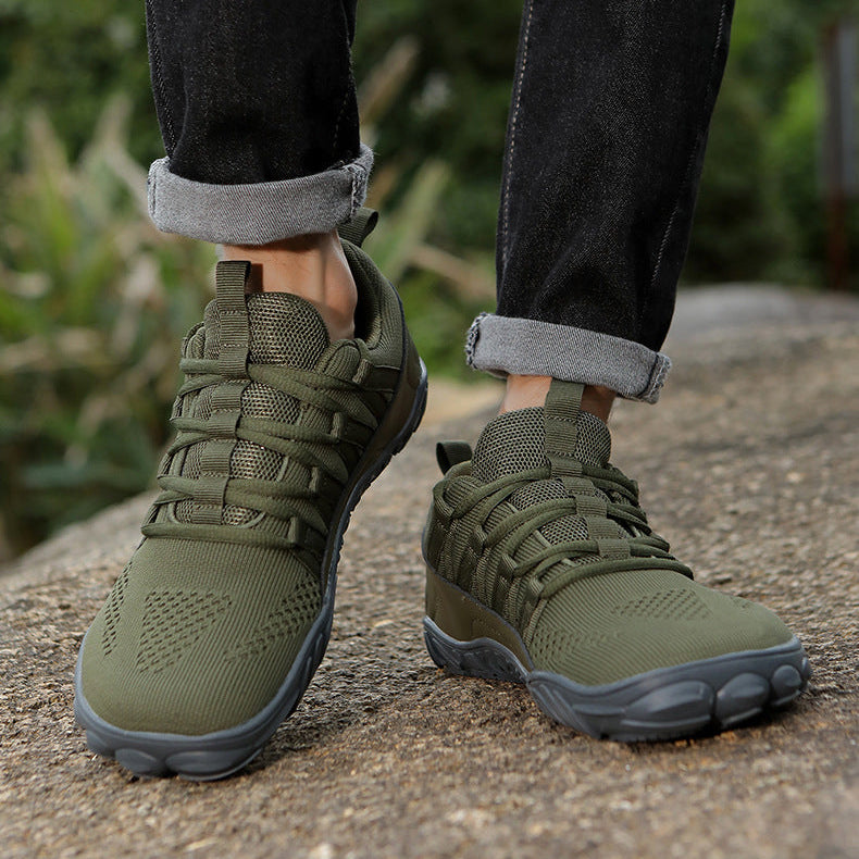 Wide-Fit Barefoot Walking Shoes – Breathable Design with Grip Outsole
