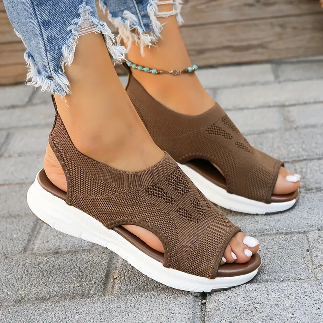 Women’s Comfort Walking Sandals | Arch Support & Cushioned Comfort