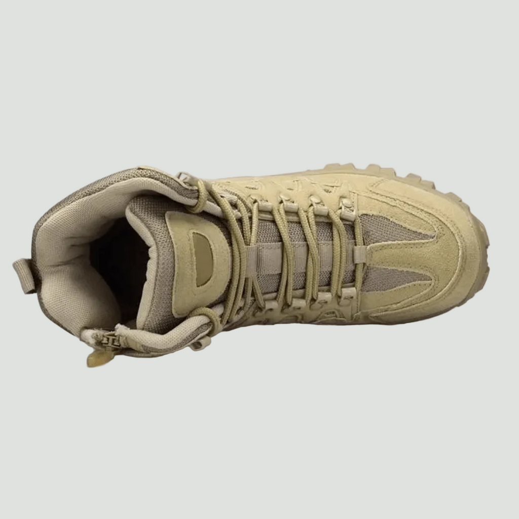 Lightweight Waterproof Outdoor Boots – Durable Grip for Trail & Field Use