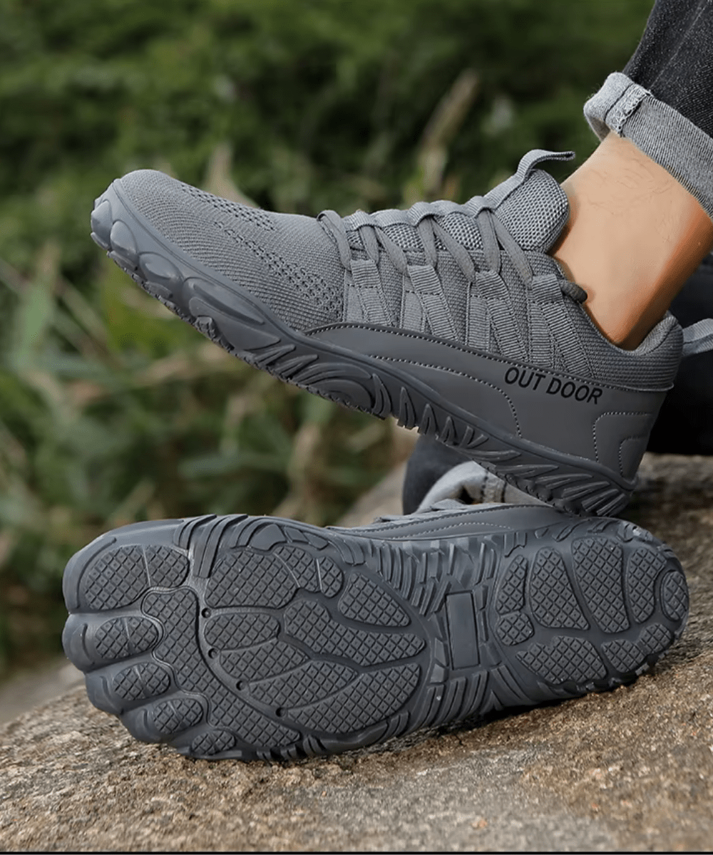 Wide-Fit Barefoot Walking Shoes – Breathable Design with Grip Outsole