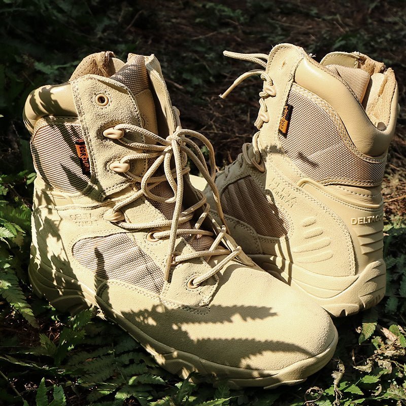 Men’s Lightweight Waterproof Tactical Hiking Boots – Grip Sole for Outdoor Use