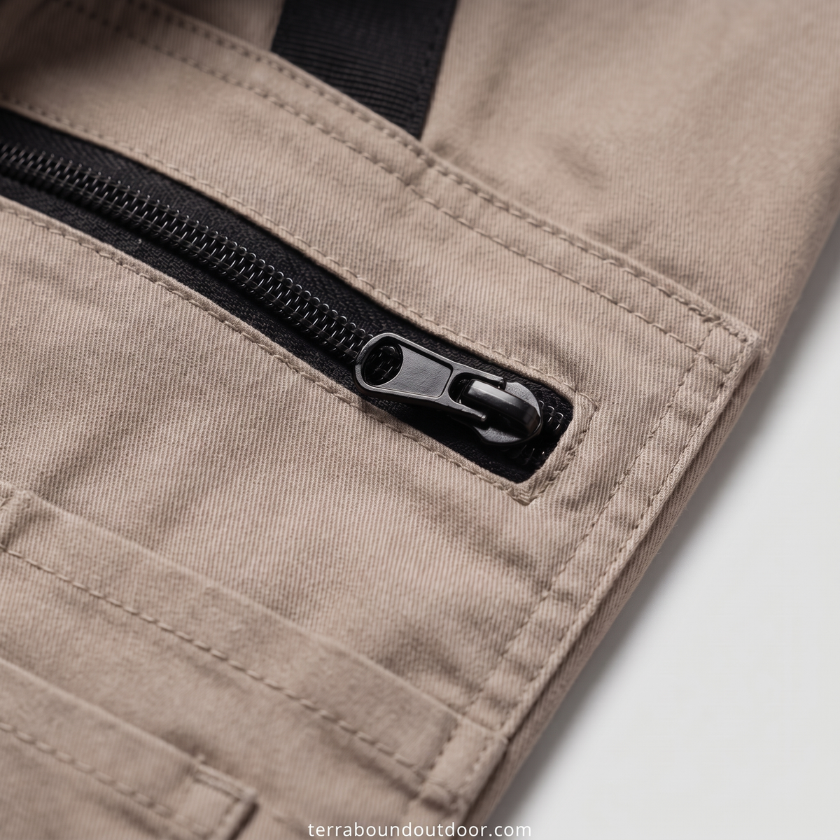 Men's Water-Resistant Cargo Trousers – Multi-Pocket Tactical Pants for Hunting and Fishing