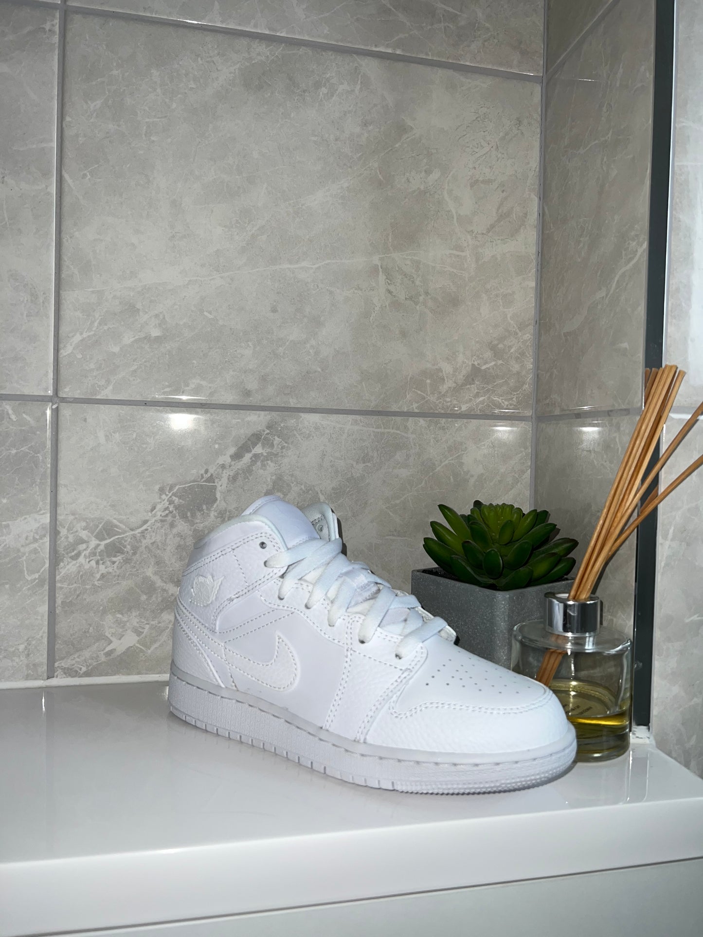 Jordan 1 Mid Triple White GS