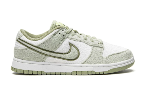 Nike Dunk Low SE Fleece W