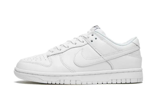 Nike Dunk Low Triple White W