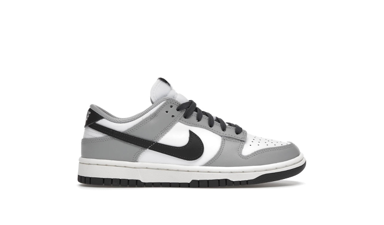 Nike Dunk Low Light Smoke Grey W