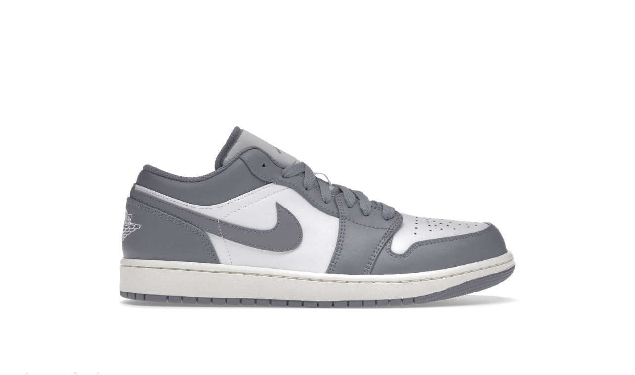 Jordan 1 Low Vintage Grey M