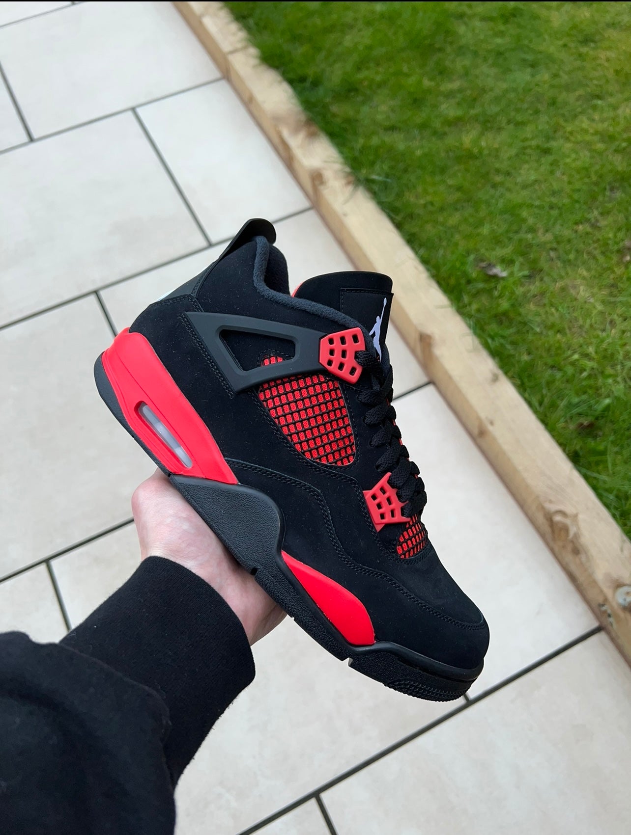 Retro red sales 4s